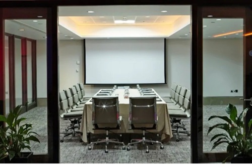 Leonardo Tower Bridge Breakout Space