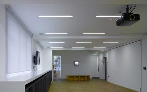 phographers gallery blank space